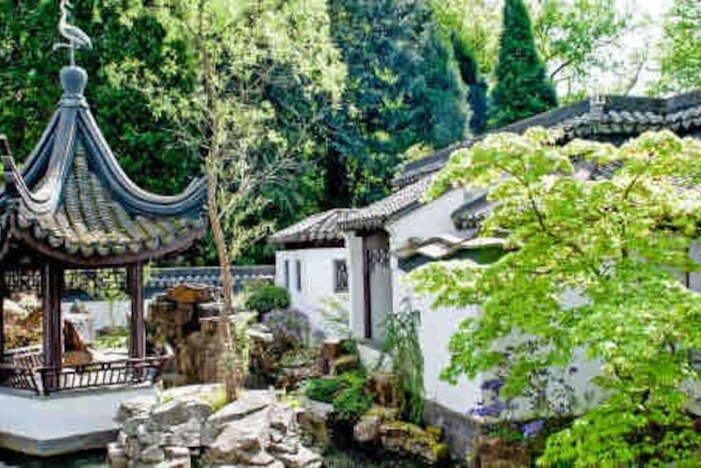 شقة Suburban Jungle بوخوم المظهر الخارجي الصورة